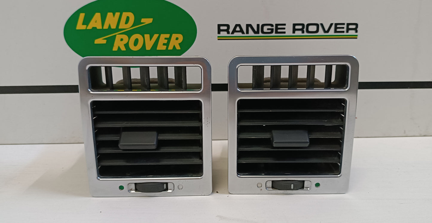 Bocchette Aria Interna Laterale Destra e Sinistra Range Rover L322 Cod. 000041\000051