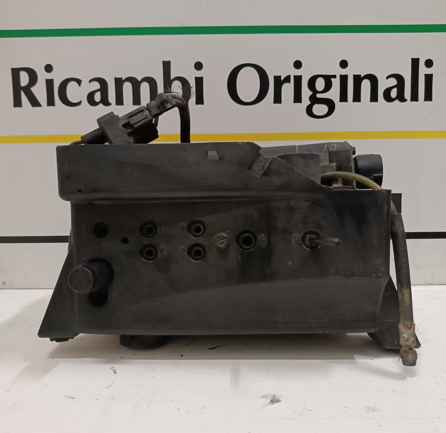 Unità di Controllo Sospensioni Pneumatiche Range Rover P.38 Cod. E312430015