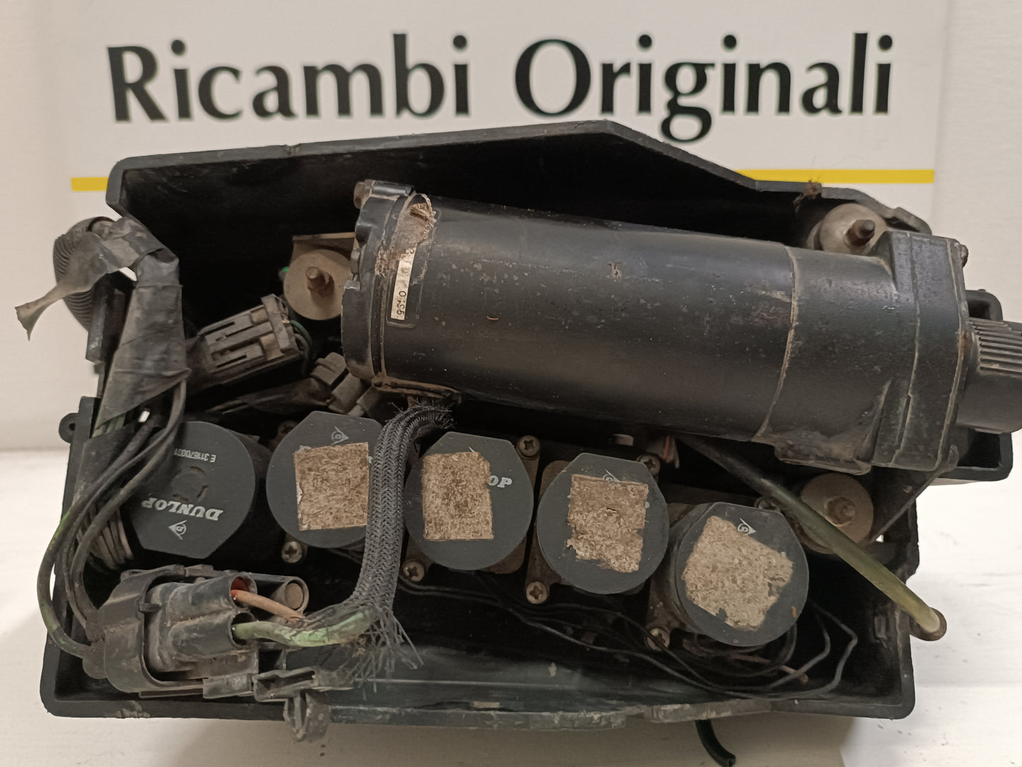 Unità di Controllo Sospensioni Pneumatiche Range Rover P.38 Cod. E312430015