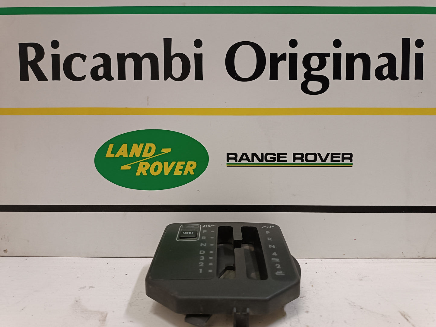 Cover Cornice Leva Cambio Range Rover P.38 Cod.3693984100