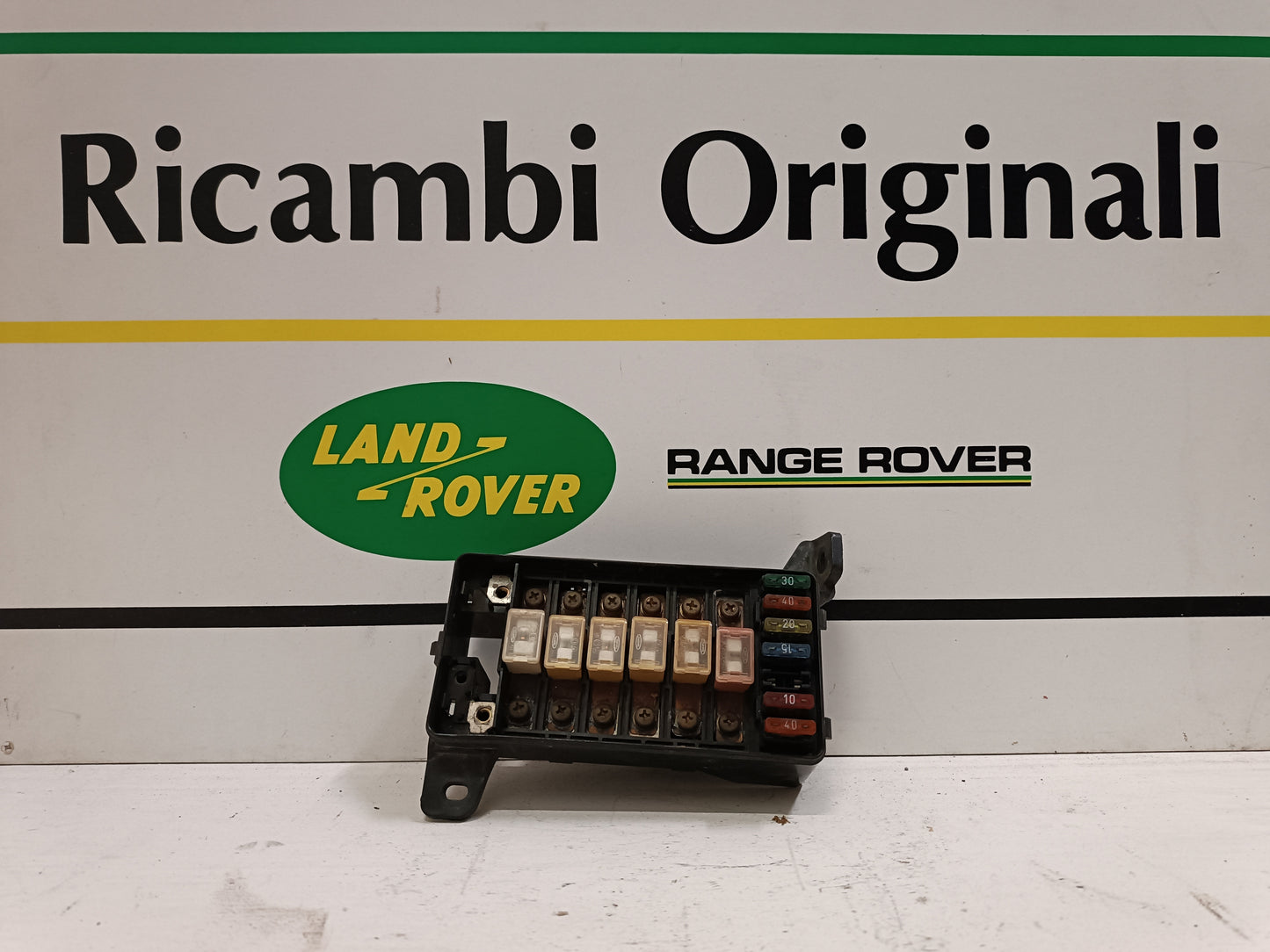 Scatola Fusibili Land Rover Freelander 1 Cod. YQE000110