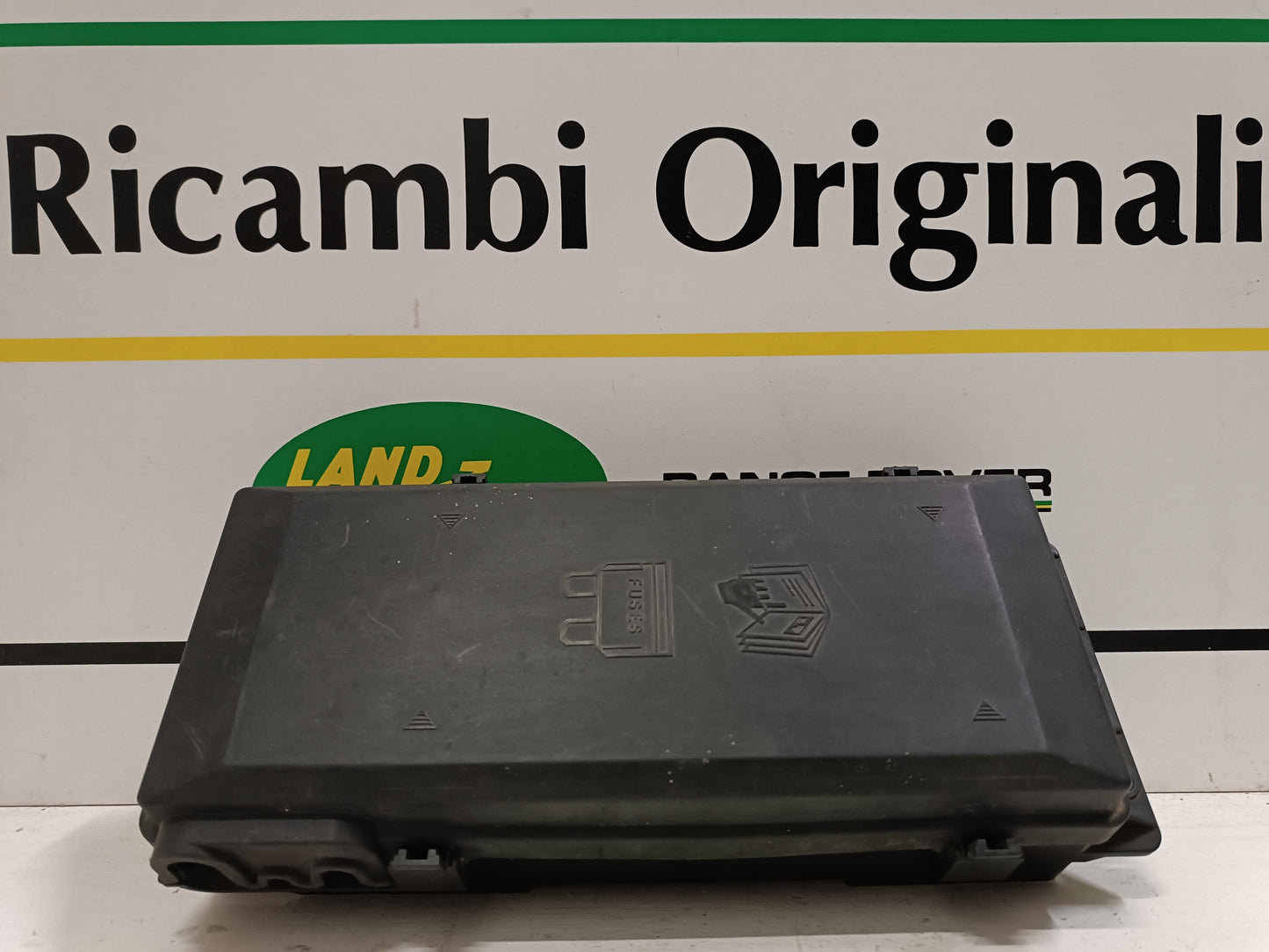 Scatola Fusibili Motore Land Rover Discovery 2 Cod. YQE103800