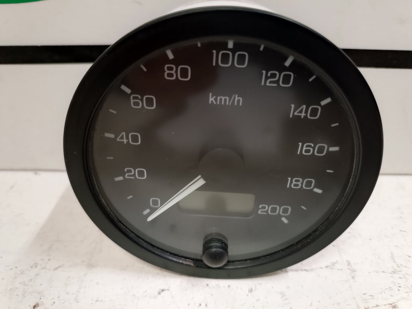 Tachimetro Land Rover Defender Td5 Cod. YBC101530