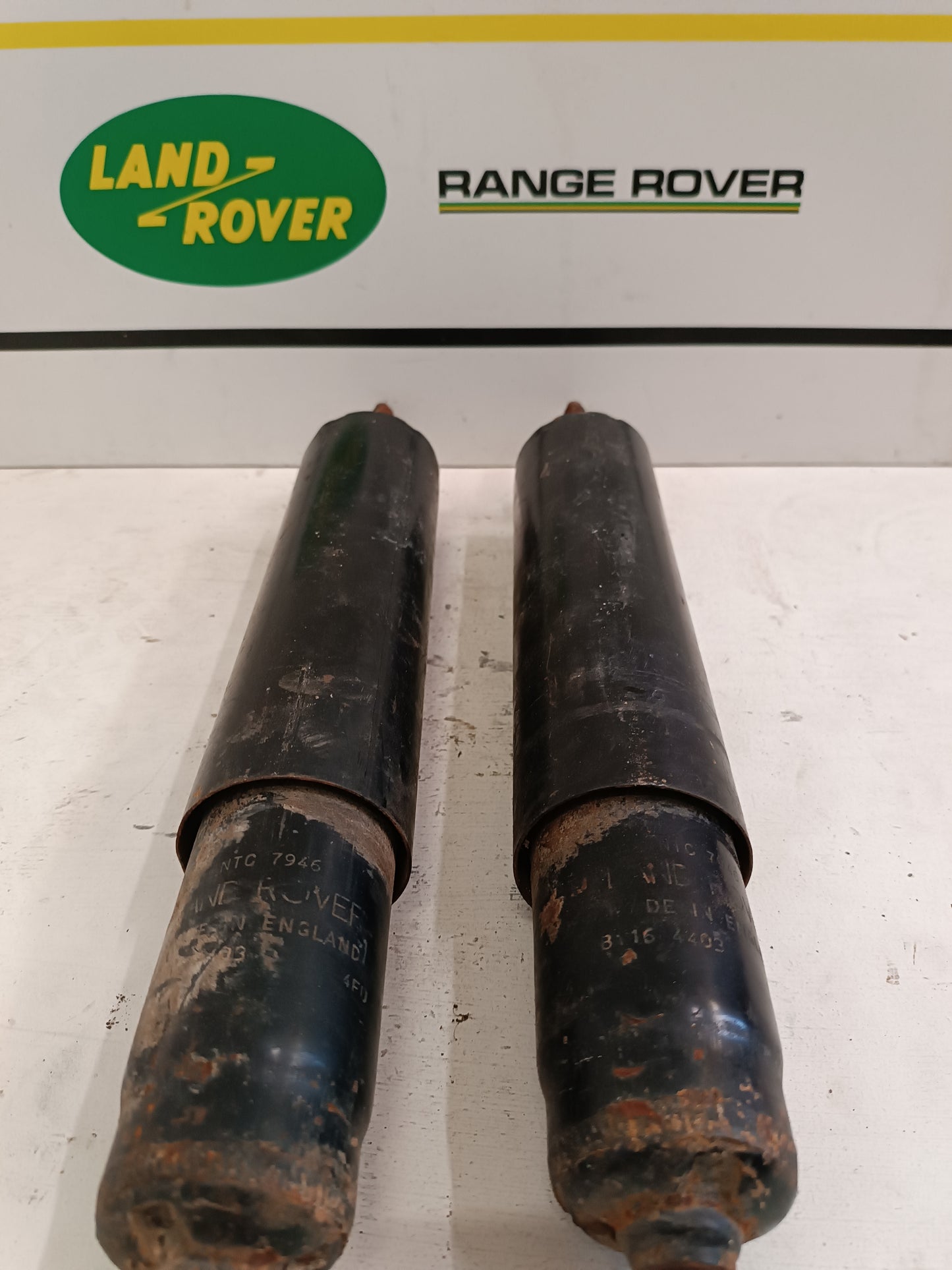 Coppia Ammortizzatori Anteriori Land Rover Defender Cod. NTC7946