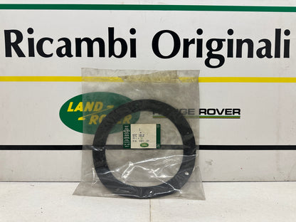 Guarnizione Fanale Anteriore Land Rover Defender e Range Rover Classic Cod. STC1612